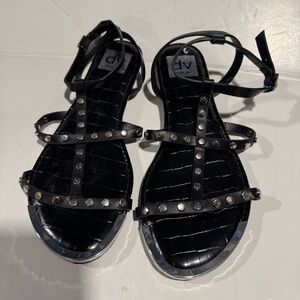 DV by Dolce Vita Lenny Black Strappy Minimalist Sandals Size 8.5